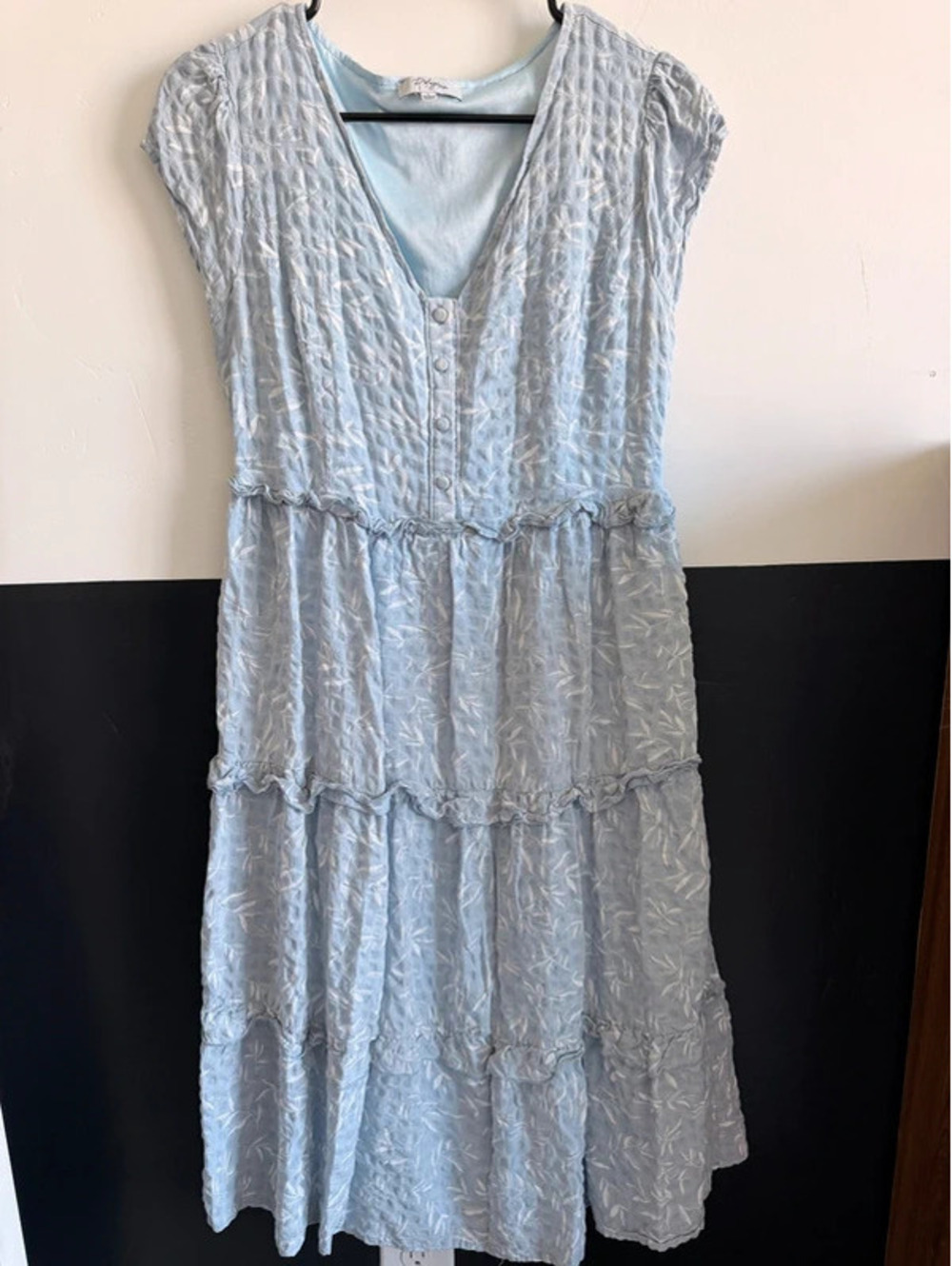 Polygram Size Large Blue Floral Dress